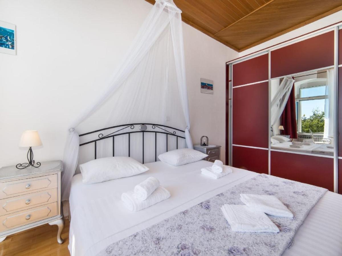 Apartment Old Town Makarska